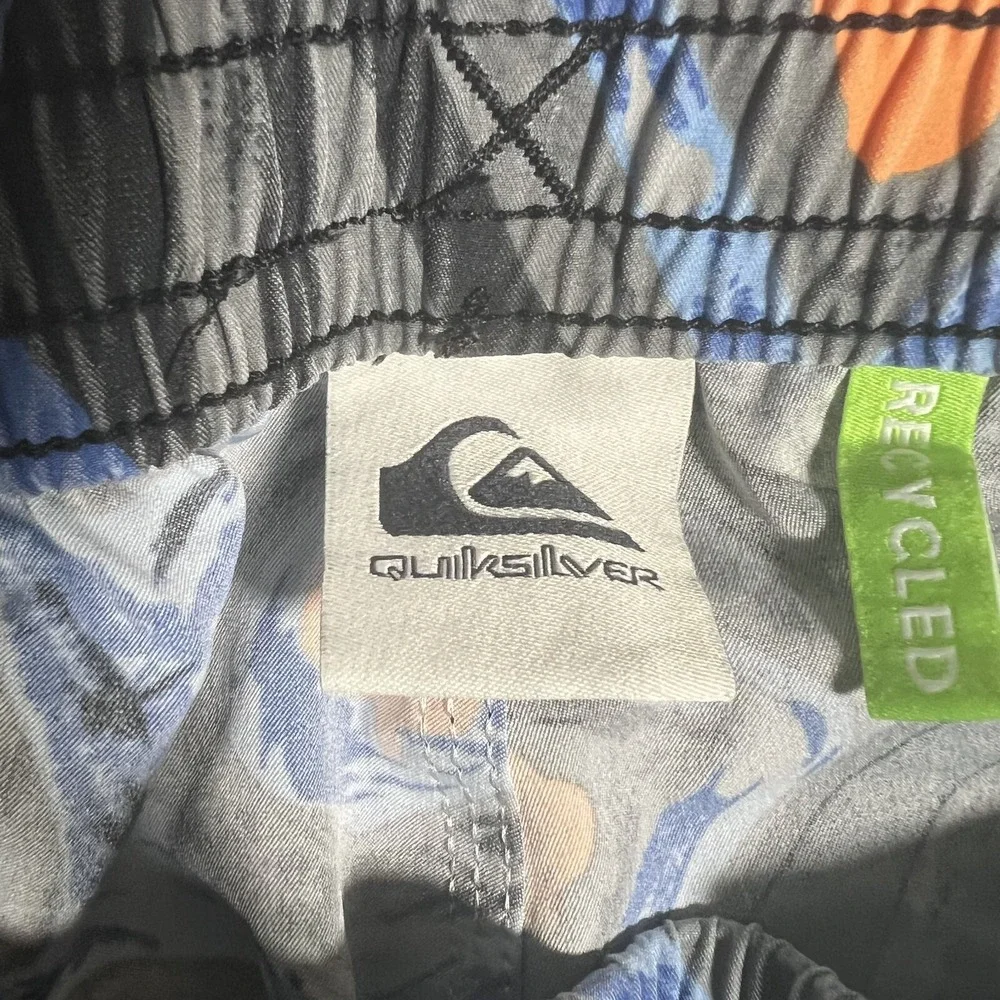 Quiksilver Shorts Mens‎ Large Blue Southwestern Geometric Swim Surf Beach Logo